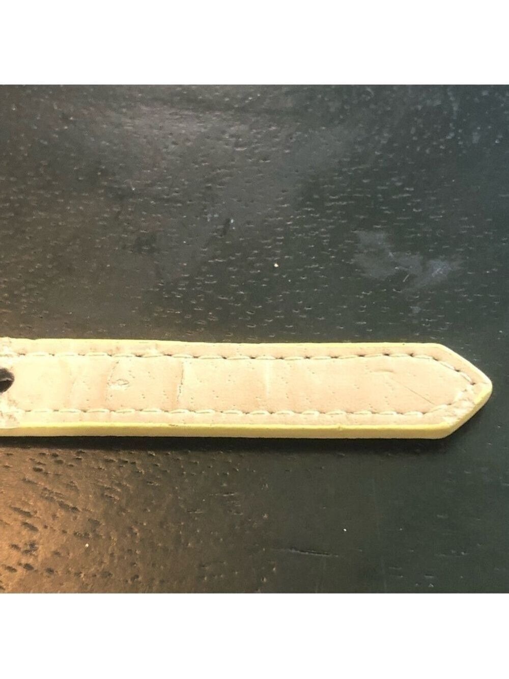 Gold glitter and chain 0.5” women’s belt. 39” long. - Picture 9 of 15